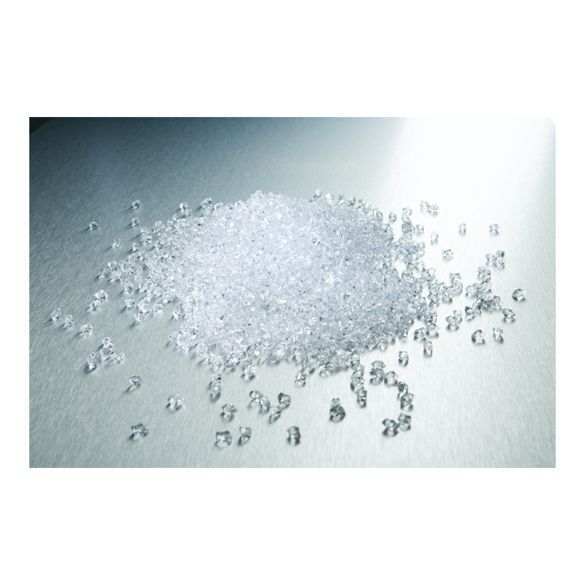 Mini isbitar krossad 1 kg/kartong, tillverkad av plast